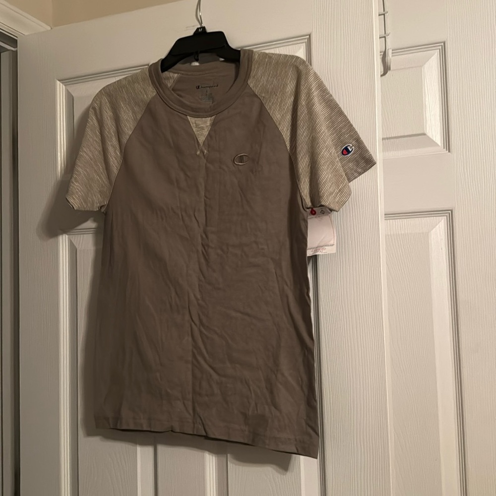 COPY - *NWT Champion Men’s T-shirt. Size: S